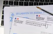 Parents isolés : la case T à cocher pour réduire son impôt sur le revenu en 2026