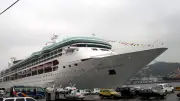 Porto Rico : un croisiériste saute à l'eau pour fuir une dette de 16 000 dollars