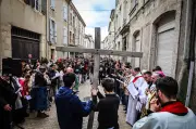 Procession du Vendredi Saint à Agen : 200 fidèles dans les rues du centre-ville