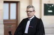 Procès Samuel Paty : la défense de Sefrioui accuse le professeur de discrimination, l'avocat de la famille réagit