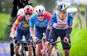 Remco Evenepoel s'impose sur l'Amstel Gold Race 2026 face à Mattias Skjelmose