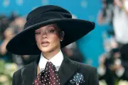 Rihanna : dix ans sans album, la chanteuse est-elle devenue une entrepreneuse ?
