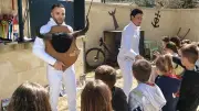 Saint-Geniès-des-Mourgues : Les enfants initiés à la course camarguaise par le club taurin