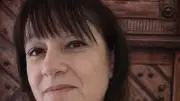 Sandrine Chapus, Grand Consul de Nîmes, publie un livre jeunesse sur le patrimoine local