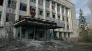 Sarcophage de Tchernobyl perforé par un drone russe : Greenpeace alerte sur les risques radioactifs