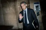 Sarkozy à la barre, Charles III se paie Trump, le PSG spectaculaire : l'actu du mercredi 29 avril