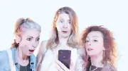 Sexuelles : une pièce de théâtre audacieuse sur les relations modernes à Pézenas