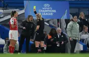 Sonia Bompastor critique l'arbitrage après l'élimination de Chelsea en Ligue des champions