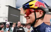 Tour des Alpes 2026 : Tom Pidcock s'impose dans l'étape-reine après un sprint massif