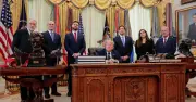 Trump prolonge le cessez-le-feu au Liban et exclut l'arme nucléaire contre l'Iran
