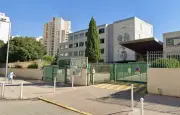 Un adolescent de 13 ans interpellé avec un pistolet semi-automatique dans son collège à Toulon
