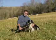 Un agriculteur bio présente ses produits de brebis manex à Musculdy ce vendredi