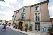 Un conseiller municipal de Salernes démissionne après avoir incendié un restaurant à Sainte-Maxime