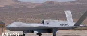 Un F-22 prend le contrôle d'un drone MQ-20 en plein vol