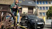 Un projet artistique transforme la maladresse en création collective à Saint-Alban-sur-Limagnole