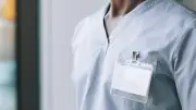 Une infirmière radiée pour des rapports sexuels répétés dans son hôpital gallois