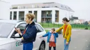 Une voiture Citiz en test à Sévérac d'Aveyron pour une mobilité durable