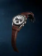 Universal Genève : la renaissance d'une icône horlogère par la réactivation de son mythe