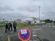 Évacuation policière d'un campement de gens du voyage à La Rochelle