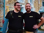 Valentin Girouard, artisan ébéniste, brille dans l'émission Mission travaux sur M6