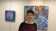 Virginie Fongaro expose son univers coloré et humoristique à la médiathèque de Saint-Affrique