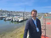 Yves Bruezière invente le métier de chasseur de bateaux avec Find My Boat