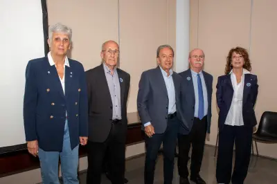8-Mai : passage de témoins auprès des écoliers de Roquebrune-Cap-Martin