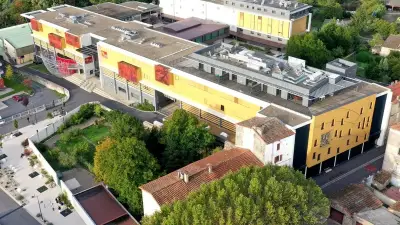 Alerte à la bombe au lycée Joseph-Vallot de Lodève : évacuation en cours
