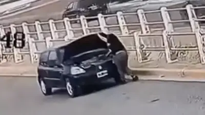 Argentine : une conductrice écrasée par sa propre voiture survit miraculeusement