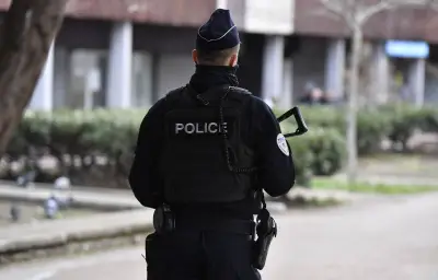 Attaque à Grenoble : trois suspects mis en examen et écroués