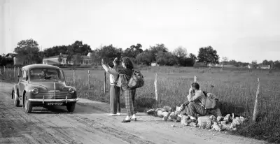 Auto-stop en 1952 : leçons et conseils de « Sud Ouest »