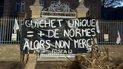 Aveyron : agriculteurs en colère contre la réforme des haies jugée trop lourde