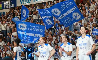 Basket Landes affronte Bourges : un match décisif pour l'histoire