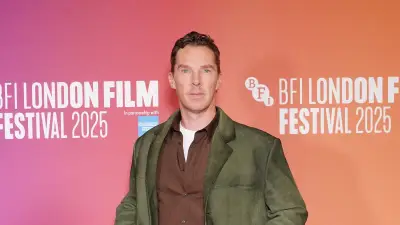 Benedict Cumberbatch pris à partie par un cycliste à Londres