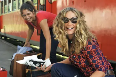 Cécile de France et Izïa Higelin bouleversantes dans 