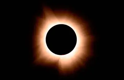 Éclipse solaire en Espagne : tourisme et prix des hébergements explosent