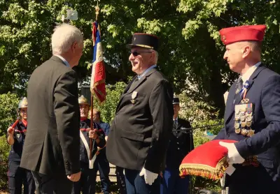 Commémoration du 8 mai 1945 à Mussidan : Gaëtan Lejeune décoré