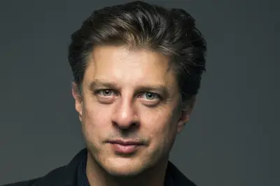 Concert Chaplin à Cannes : Cyrille Aufort dirige l'orchestre national