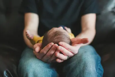 Congé de naissance : les parents devront prévenir leur employeur au 1er juin