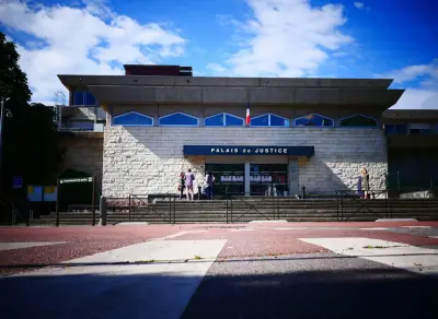 Couple déficient jugé pour violences sur nourrisson de 4 mois