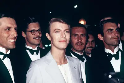 David Bowie : la réinvention permanente de la masculinité