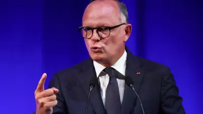 Édouard Philippe soutient l'entrée de Samuel Paty au Panthéon