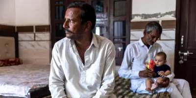 En Inde, la triple peine des chômeurs : pas de travail, pas de femme, pas d'enfant