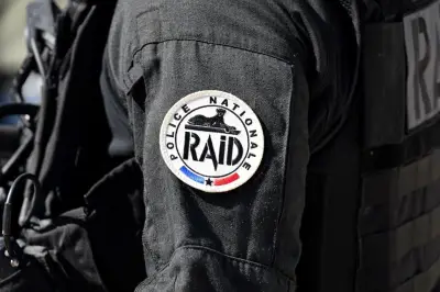 Enquête pour harcèlement sexuel visant le numéro 2 du Raid