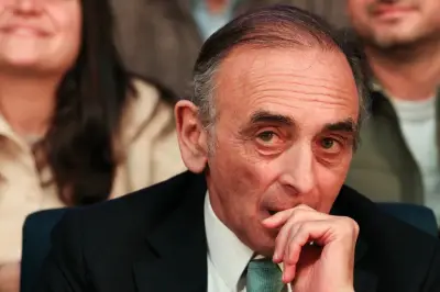 Eric Zemmour annulé par Bolloré : adaptation du suicide français