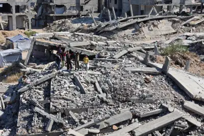 Gaza : six morts dans des frappes israéliennes, le fils du négociateur du Hamas blessé