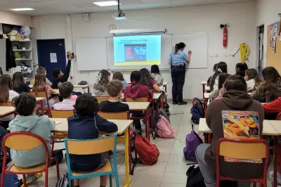 Gendarmes et joueurs du RCT unis contre le harcèlement scolaire