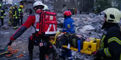 Guerre en Ukraine : un mort et 16 blessés à Kiev lors d'une attaque russe nocturne