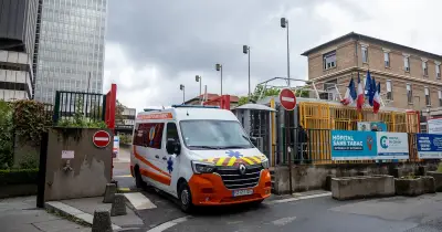 Hantavirus : huit Français isolés après un vol à risque