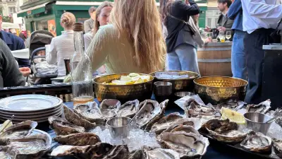 Huîtres à 1 euro à Paris : le pari gagnant pour démocratiser ce produit